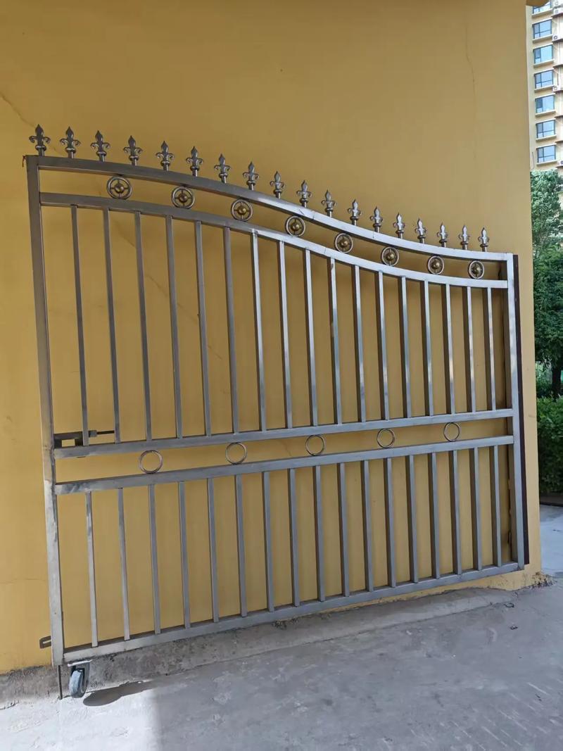 不銹鋼制品 十年如一日的品質(zhì)見證